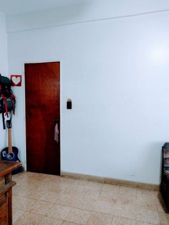 REBAJADO!! Se vende PH de 4 ambientes con garage SIN EXPENSAS