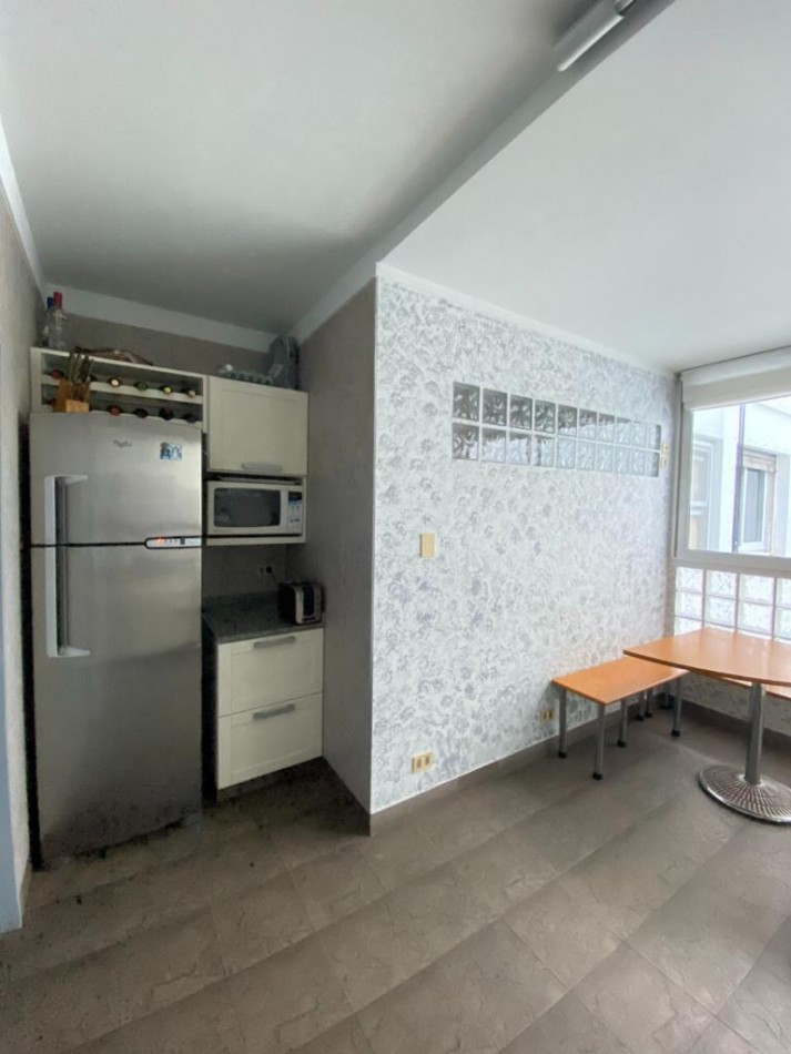 Alquiler temporario, departamento de 4 ambientes en PALERMO