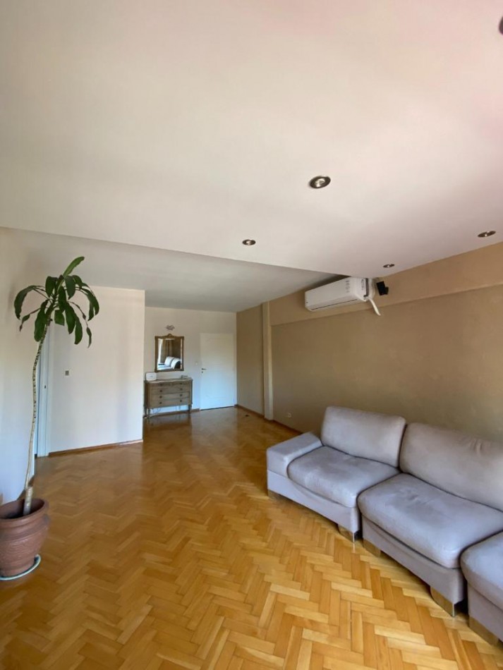 Alquiler temporario, departamento de 4 ambientes en PALERMO