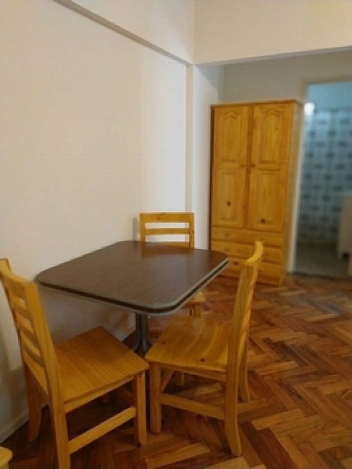 Alquiler Temporario de 2 ambientes en Microcentro