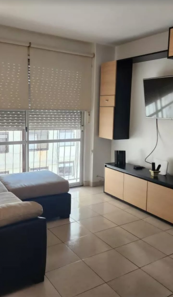 Se vende un departamento de 4 ambientes