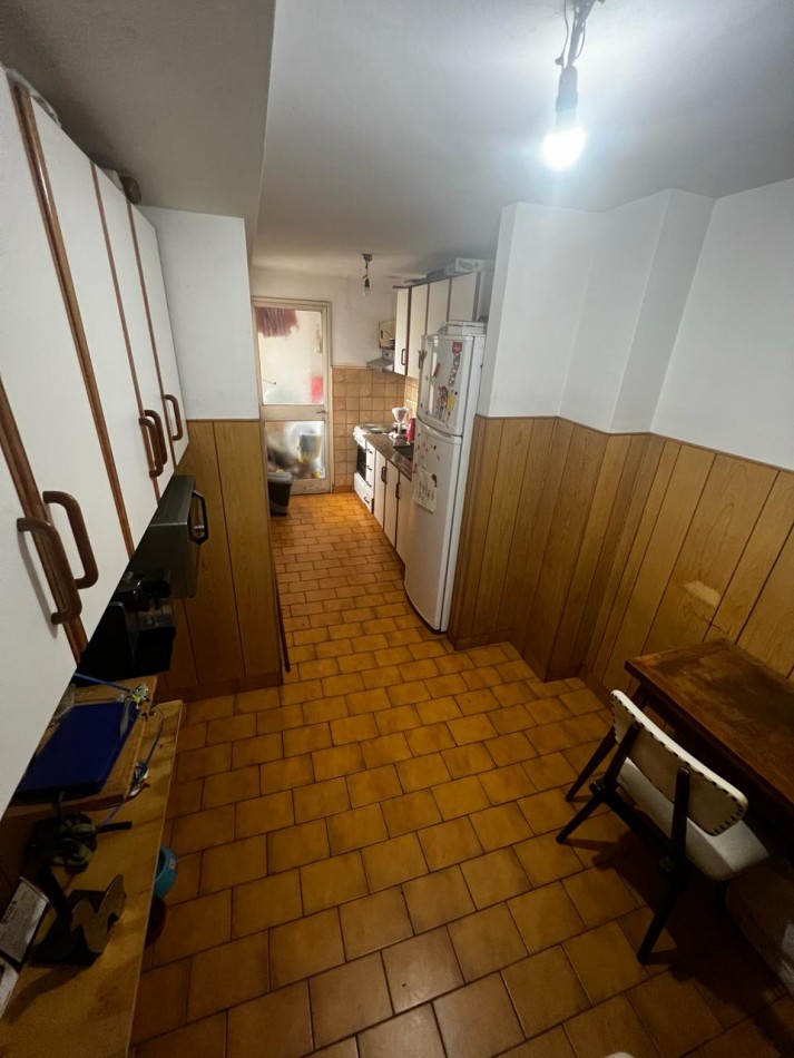 Se vende departamento de 3 ambientes al frente en SAN TELMO