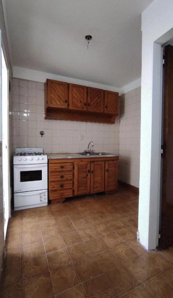 Se vende un departamento de 2 ambiente con balcon
