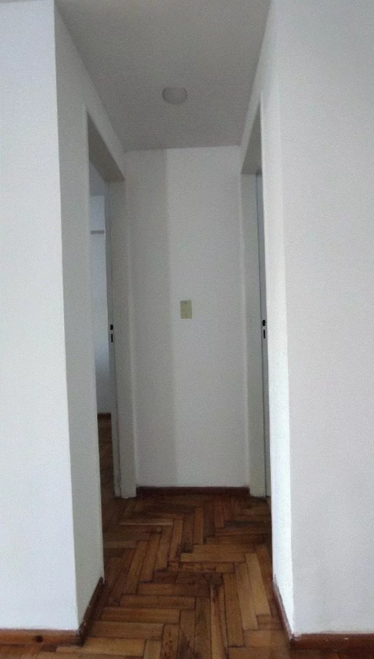 Se vende un departamento de 2 ambiente con balcon