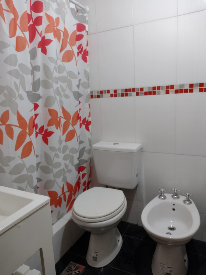 Se alquila un departamento de 3 ambientes luminoso, PARA PERSONAL DE LA FUERZA - Balvanera