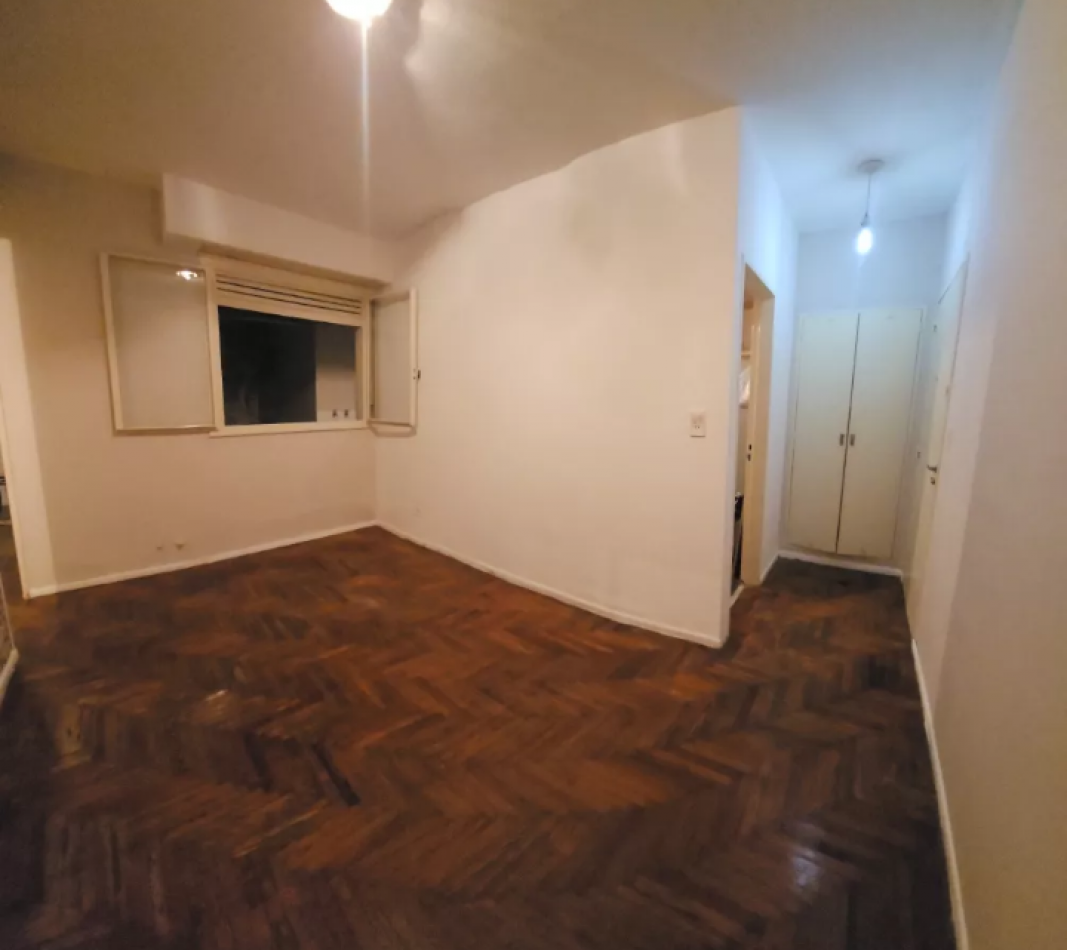 Se vende un departamento de 2 ambientes en planta baja