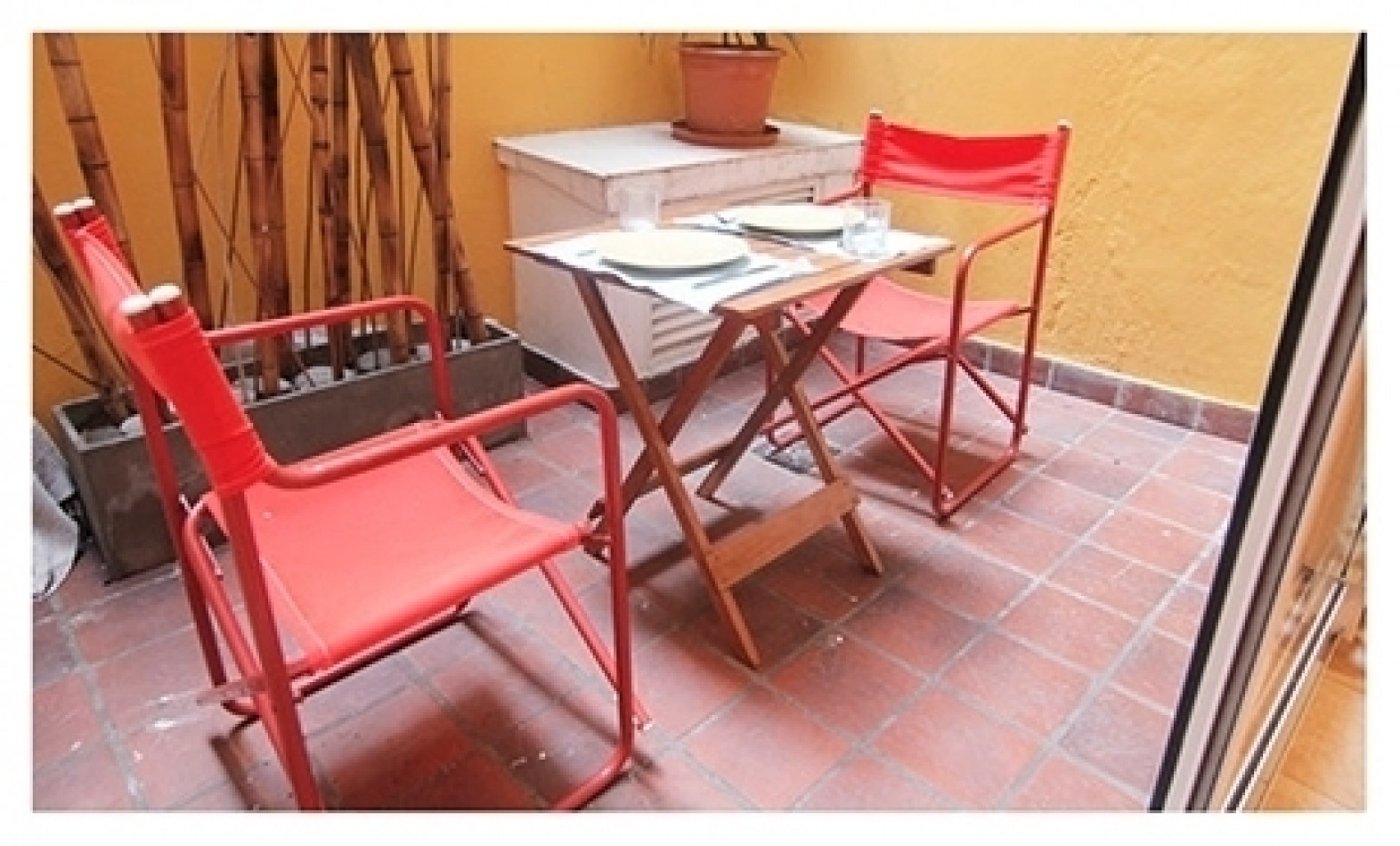 Se vende un departamento monoambiente con patio APTO CREDITO 