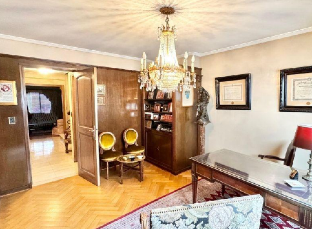 Se vende espectacular departamento de categoria tipo duplex en RECOLETA