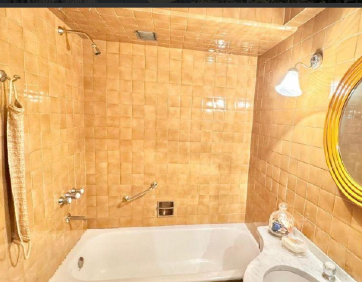 Se vende espectacular departamento de categoria tipo duplex en RECOLETA