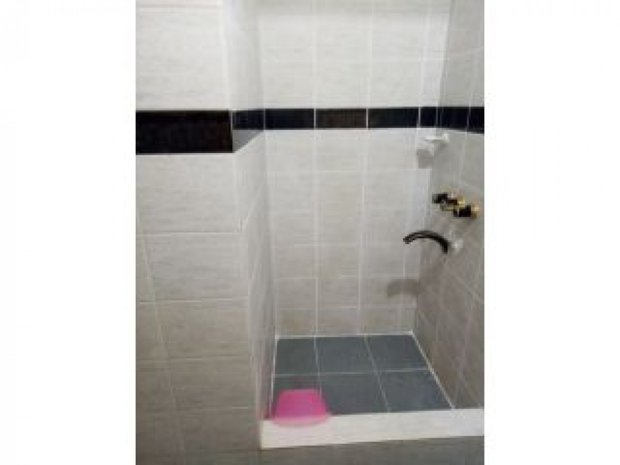 Se vende un departamento de 2 ambientes al frente