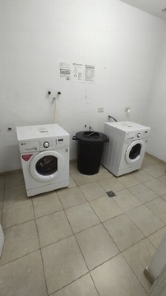 Se alquila un departamento monoambiente amoblado 
