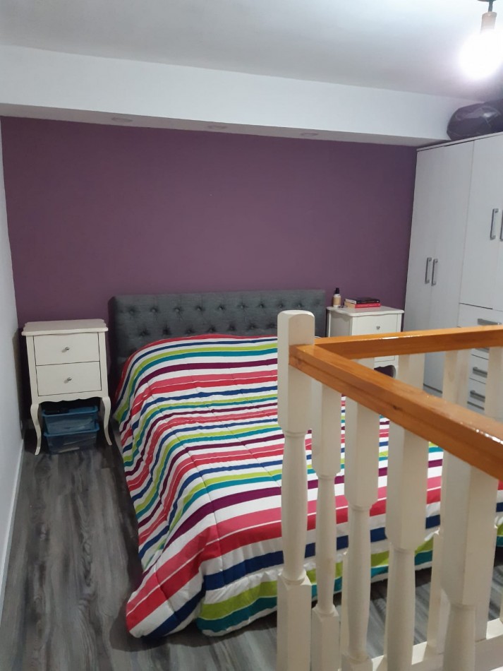 Se vende un departamento de 3 ambientes en PH. 