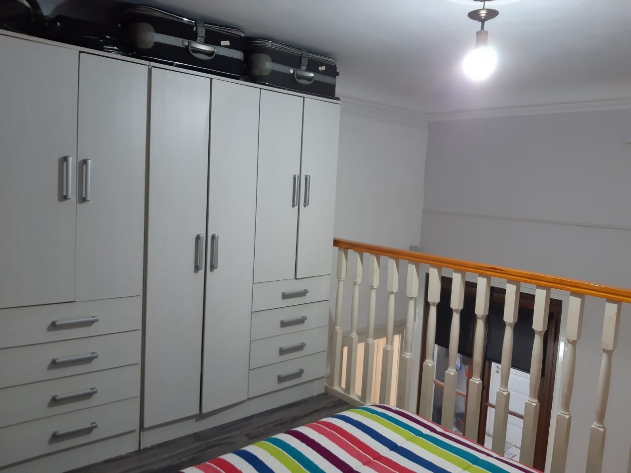 Se vende un departamento de 3 ambientes en PH. 