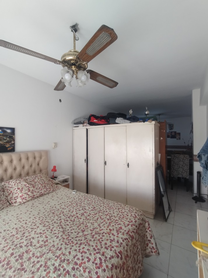 Se vende un departamento monoambiente luminoso