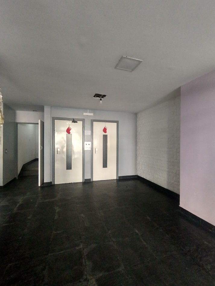 Se vende un departamento monoambiente luminoso