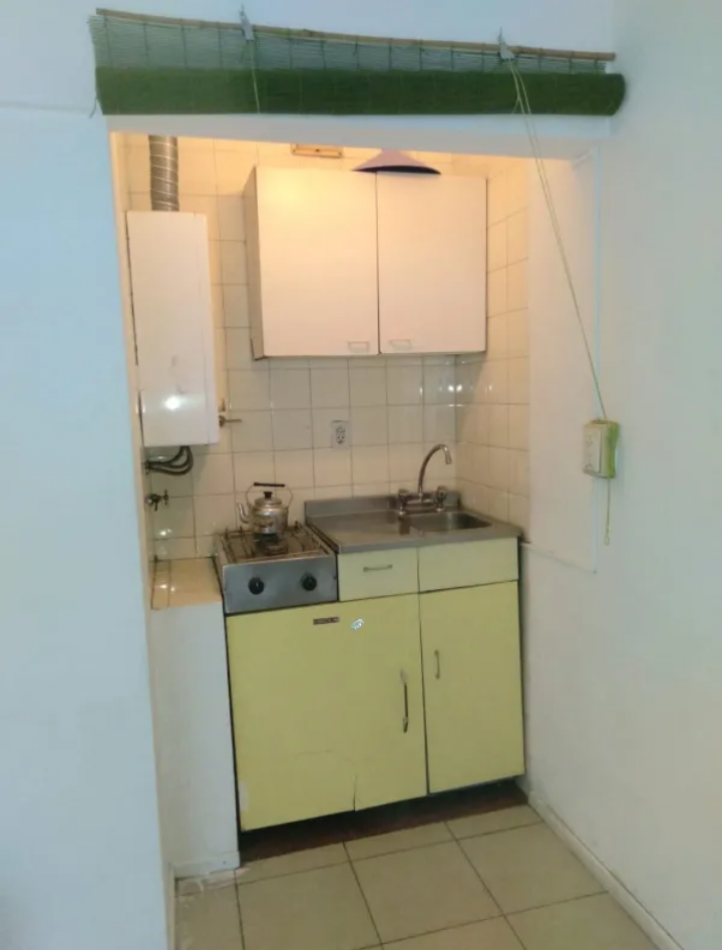 Se vende un departamento monoambiente con patio - Almagro