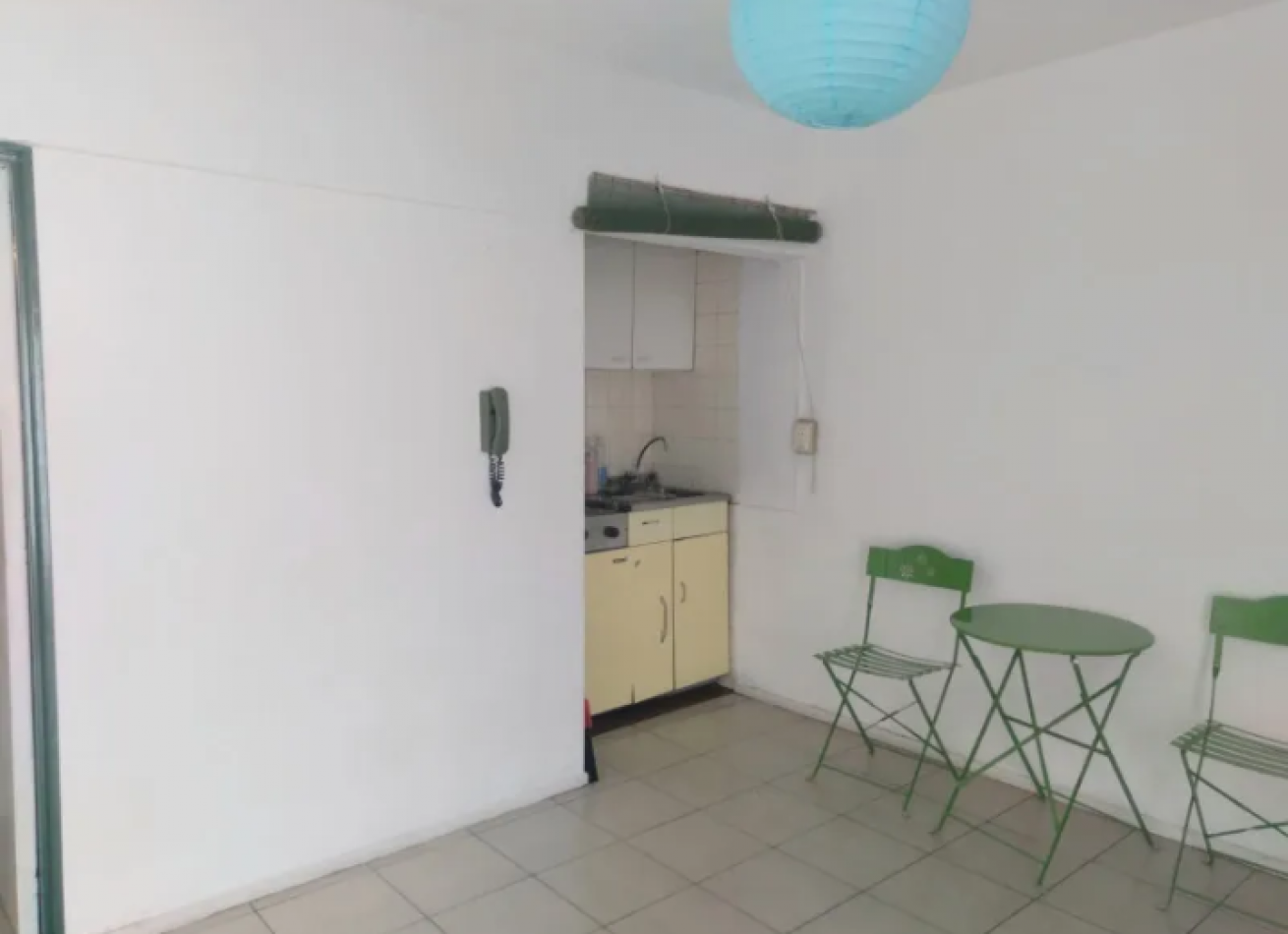 Se vende un departamento monoambiente con patio - Almagro