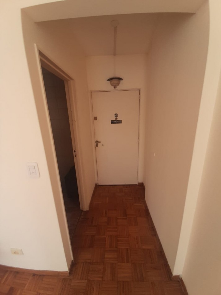 Se vende un departamento de 3 ambientes con cochera - Palermo