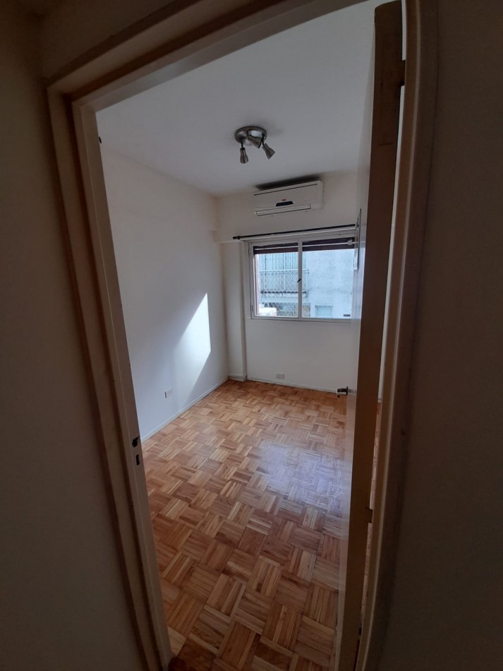 Se vende un departamento de 3 ambientes con cochera - Palermo