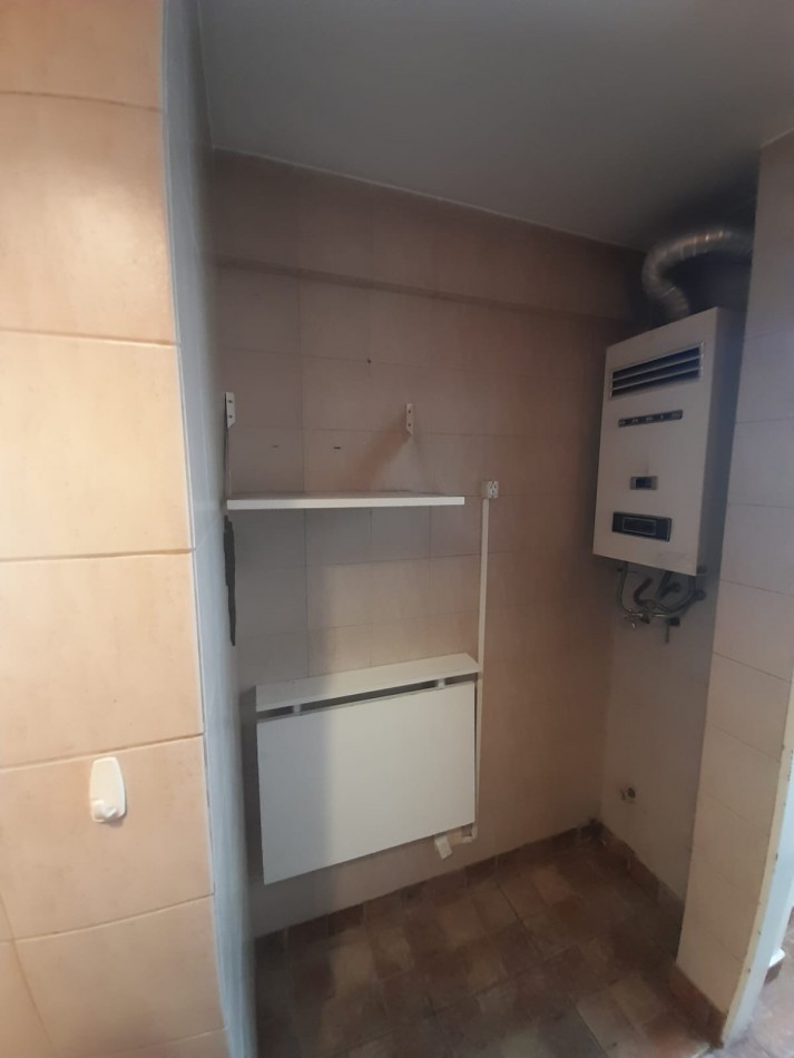 Se vende un departamento de 3 ambientes con cochera - Palermo
