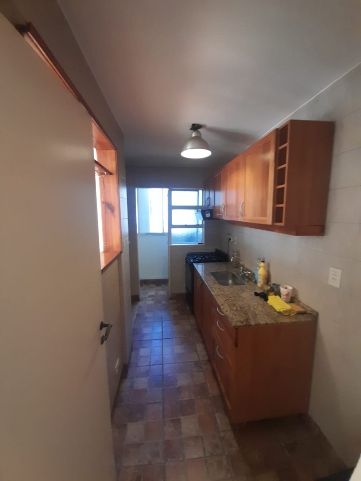 Se vende un departamento de 3 ambientes con cochera - Palermo