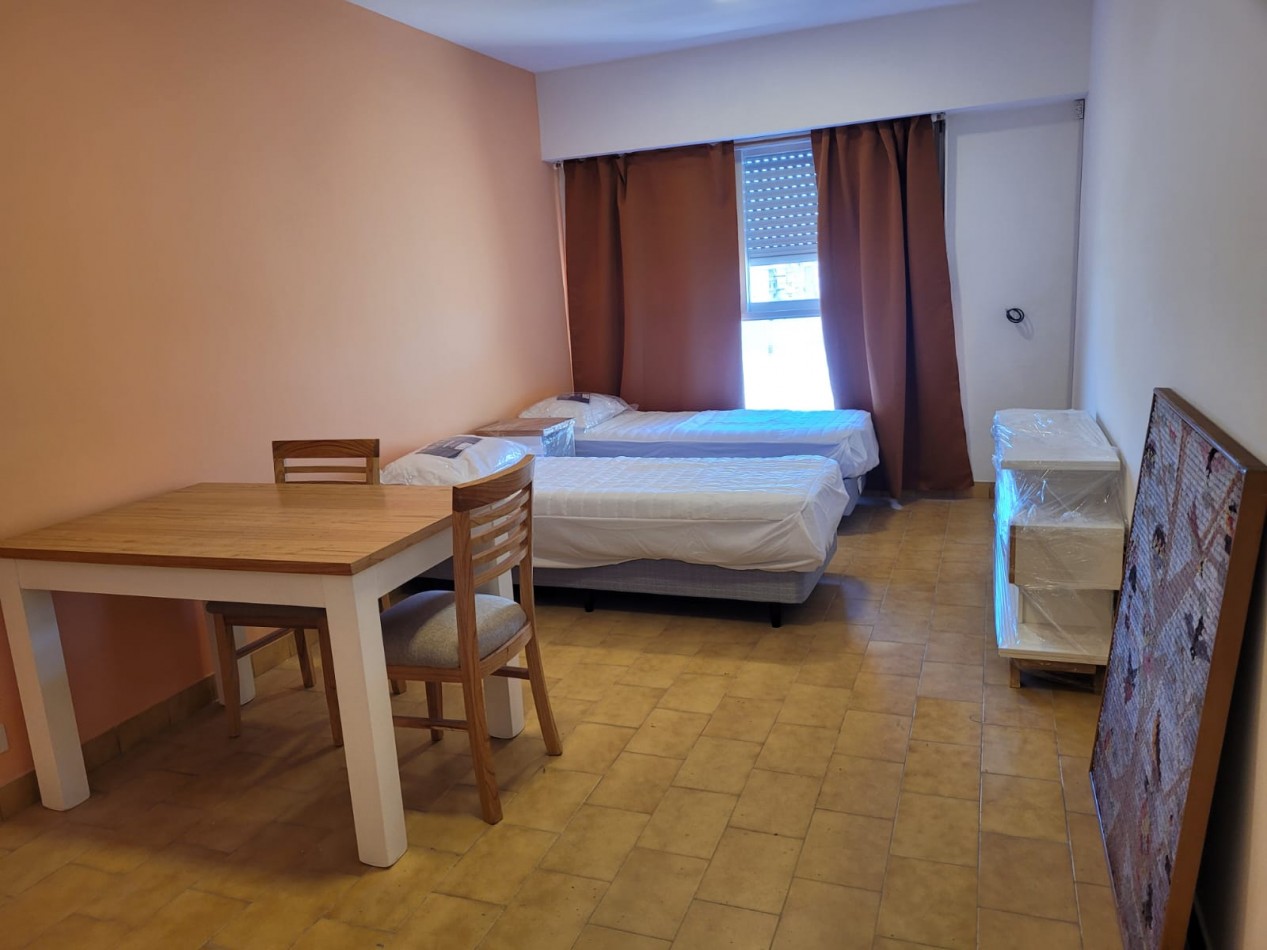 Se alquila un departamento monoambiente amoblado - Monserrat