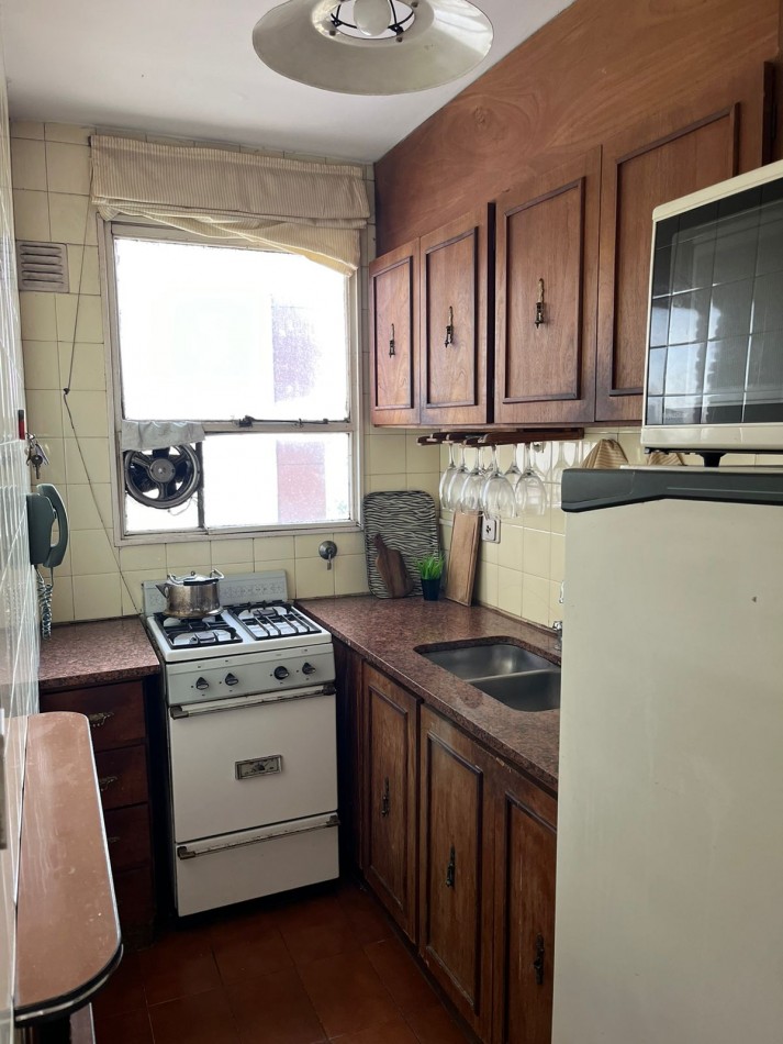 Alquiler temporal, departamento de 2 ambientes amoblado - Retiro