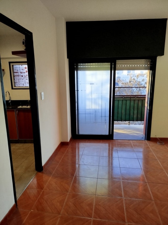 Se vende un departamento monoambiente con balcon super luminoso - Boedo