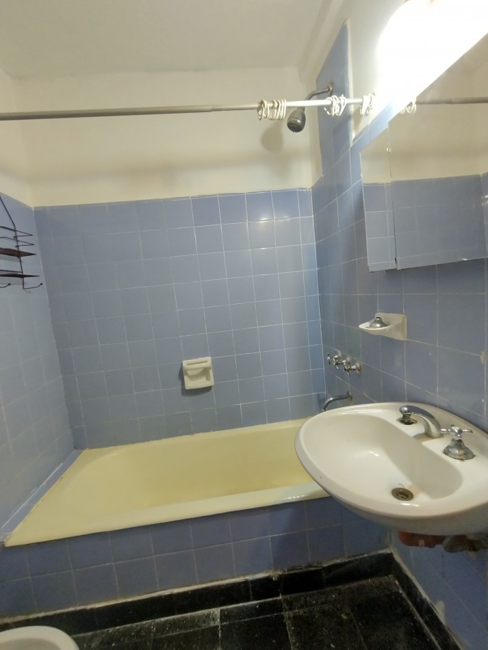Se alquila un departamento de 2 ambientes en Palermo 