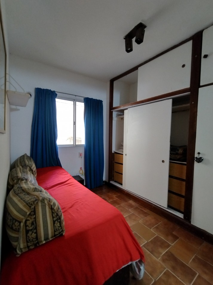 Se alquila departamento de 2 ambientes amoblado