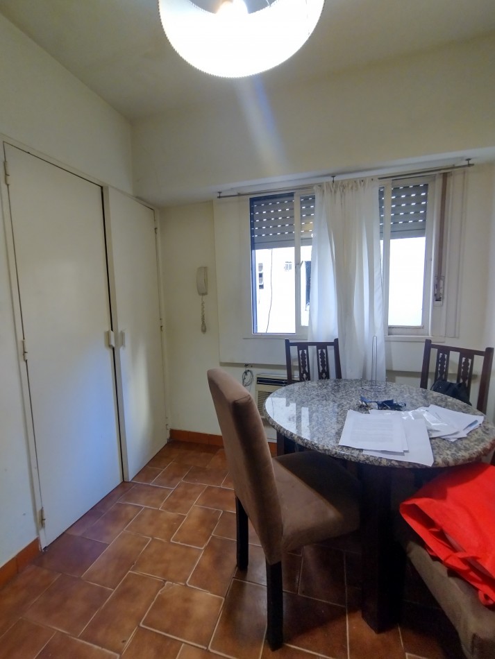 Se alquila departamento de 2 ambientes amoblado