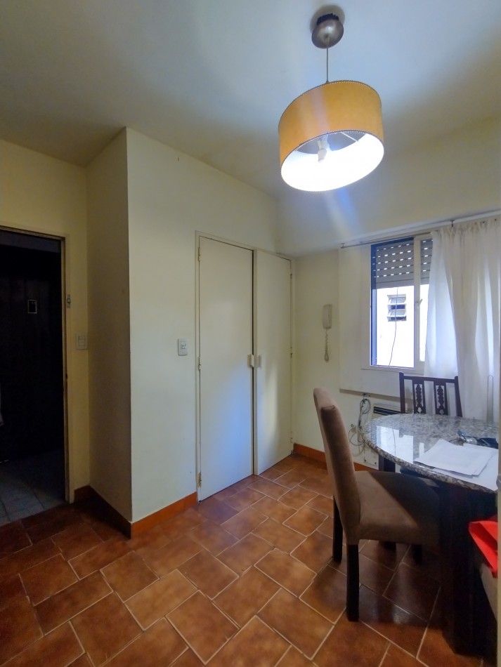 Se alquila departamento de 2 ambientes amoblado