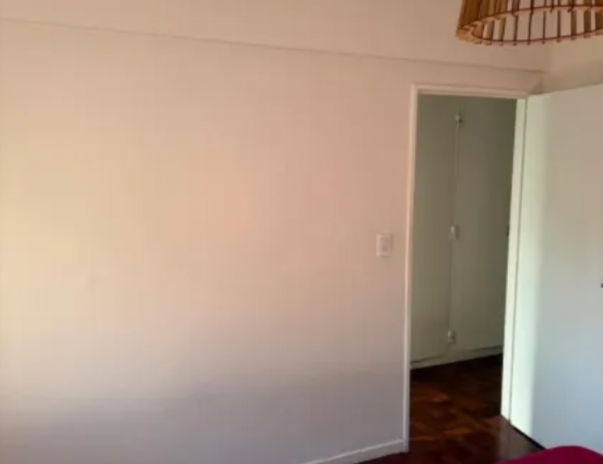 Se vende un departamento de 3 ambientes al frente - Balvanera