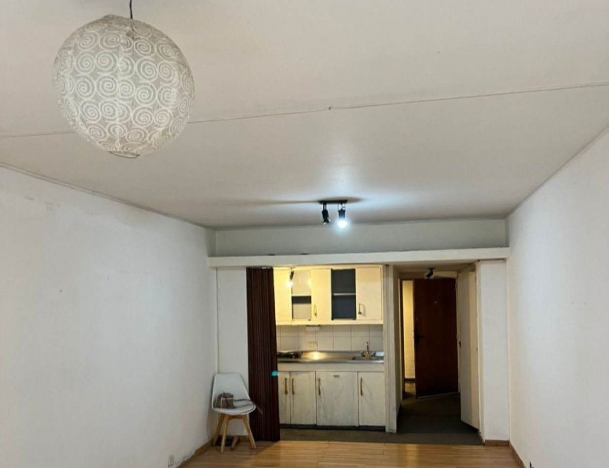 Se vende un departamento monoambiente - Microcentro