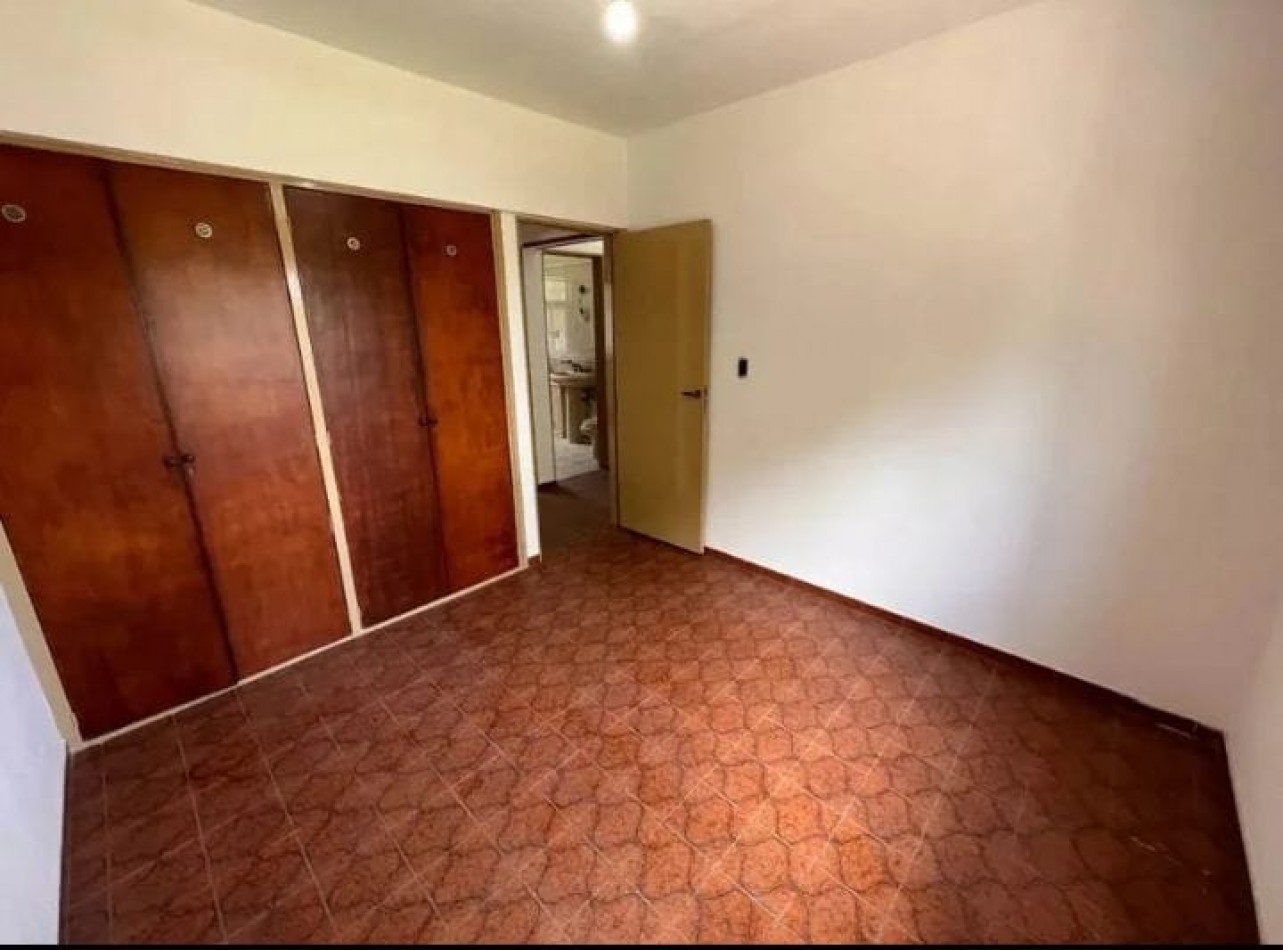 Se vende un departamento de 3 ambientes - Parque Avellaneda
