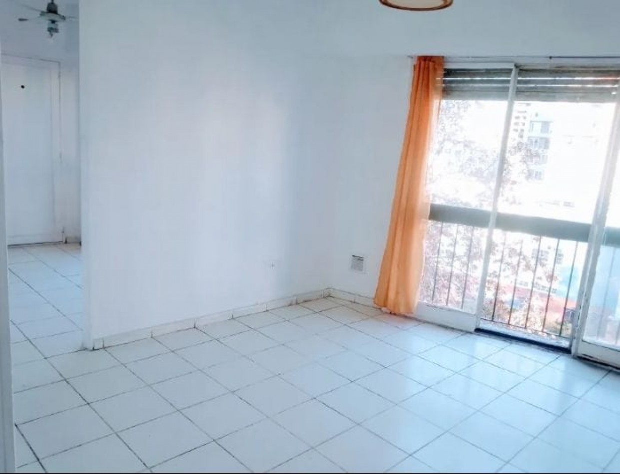 Se vende un departamento de 2 ambientes al frente luminoso APTO CREDITO - Almagro