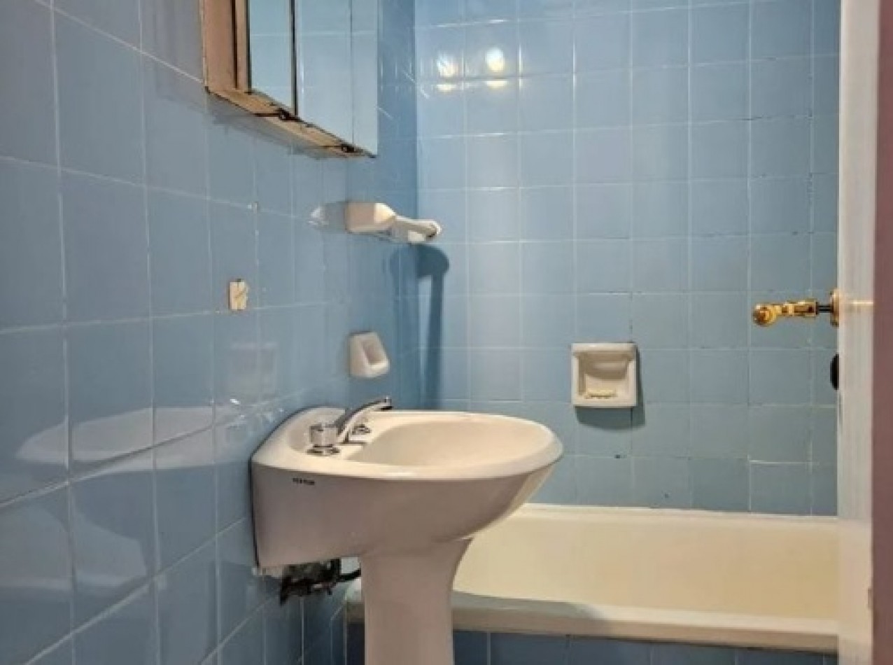 Oportunidad, se vende un departamento de 2 ambientes - Retiro