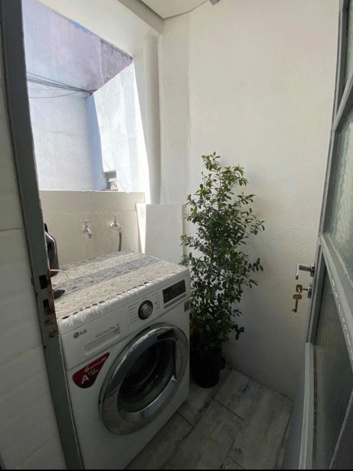 Se vende un espectacular departamento de 3 ambientes - Recoleta