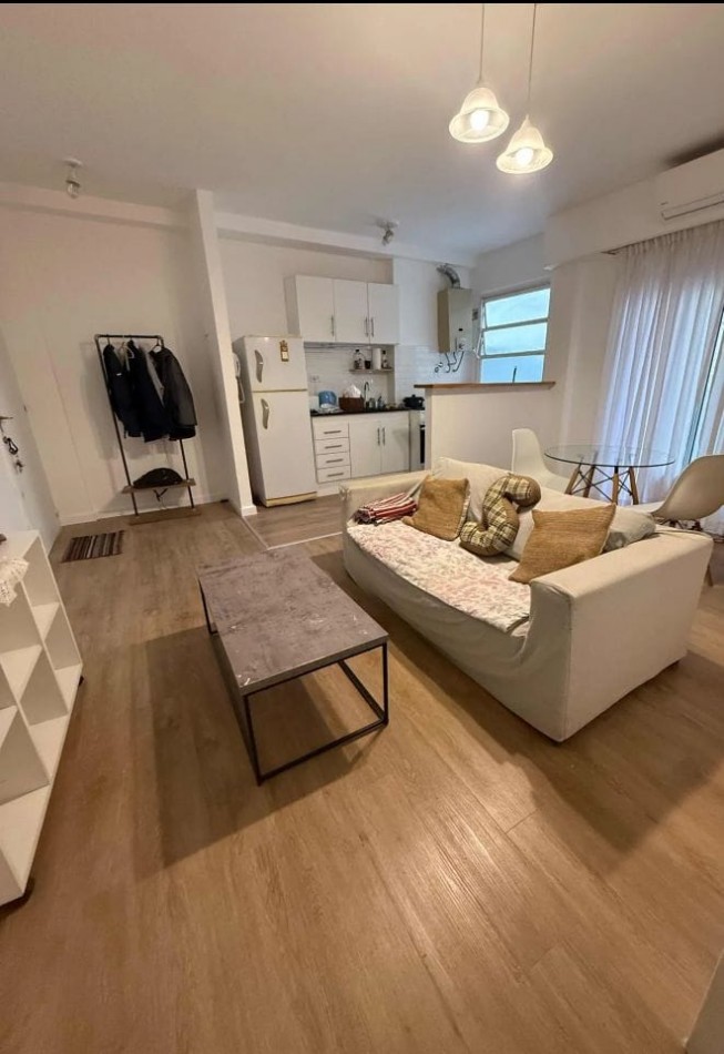 Se vende un hermoso departamento de 2 ambientes muy bien conservado - Caballito