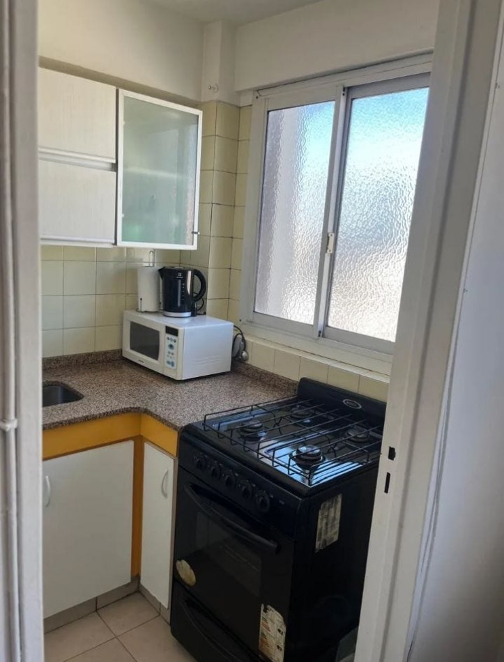 Se vende un departamento de 2 ambientes amoblado - Retiro