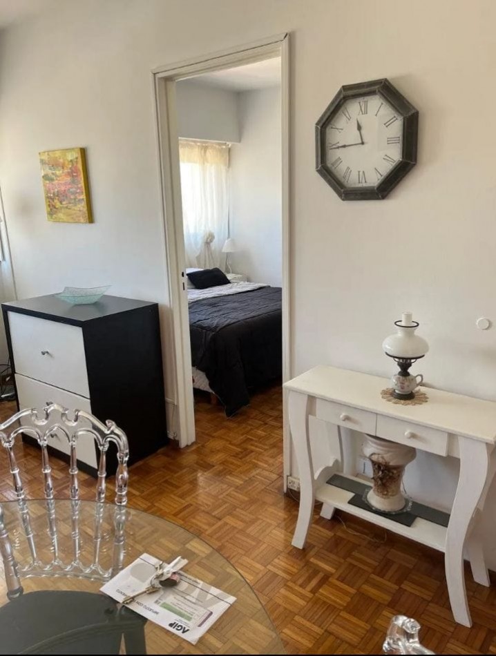 Se vende un departamento de 2 ambientes amoblado - Retiro