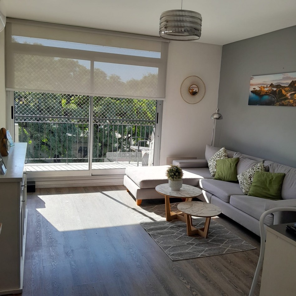 Se vende un espectular departamento de 3 ambientes con balcon - Saavedra