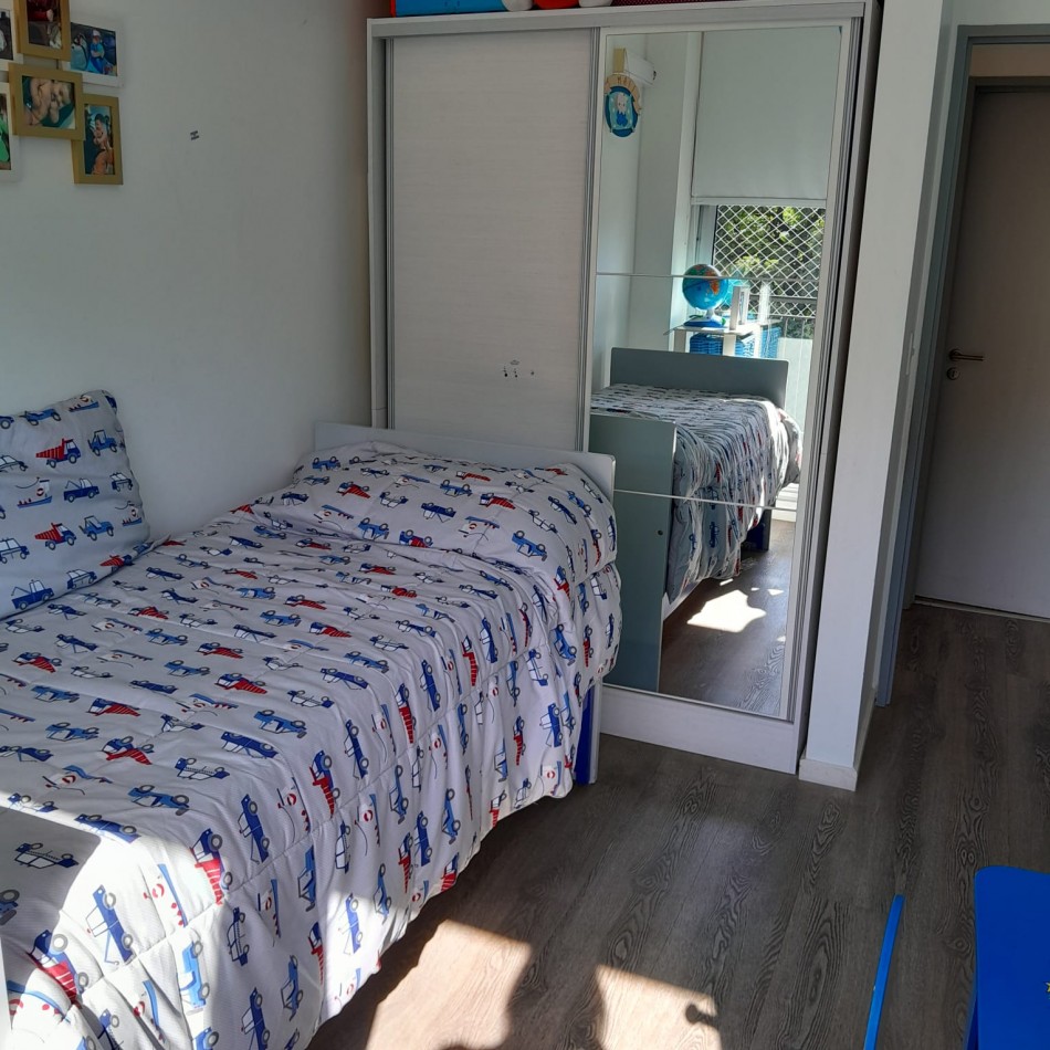 Se vende un espectular departamento de 3 ambientes con balcon - Saavedra