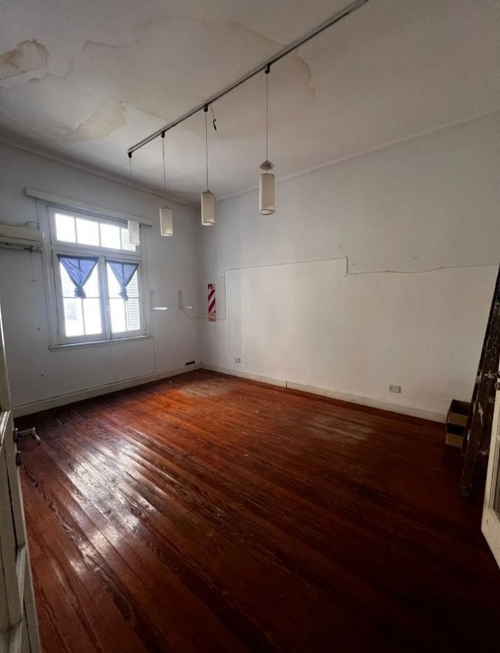 Se vende un departamento de 4 ambientes - Balvanera