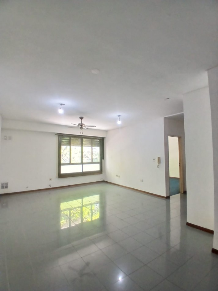 Oportunidad! Se vende un departamento de 2 ambientes al frente - Almagro