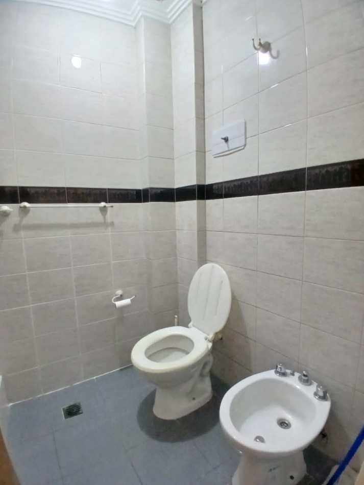 Oportunidad! Se vende un departamento de 2 ambientes al frente - Almagro