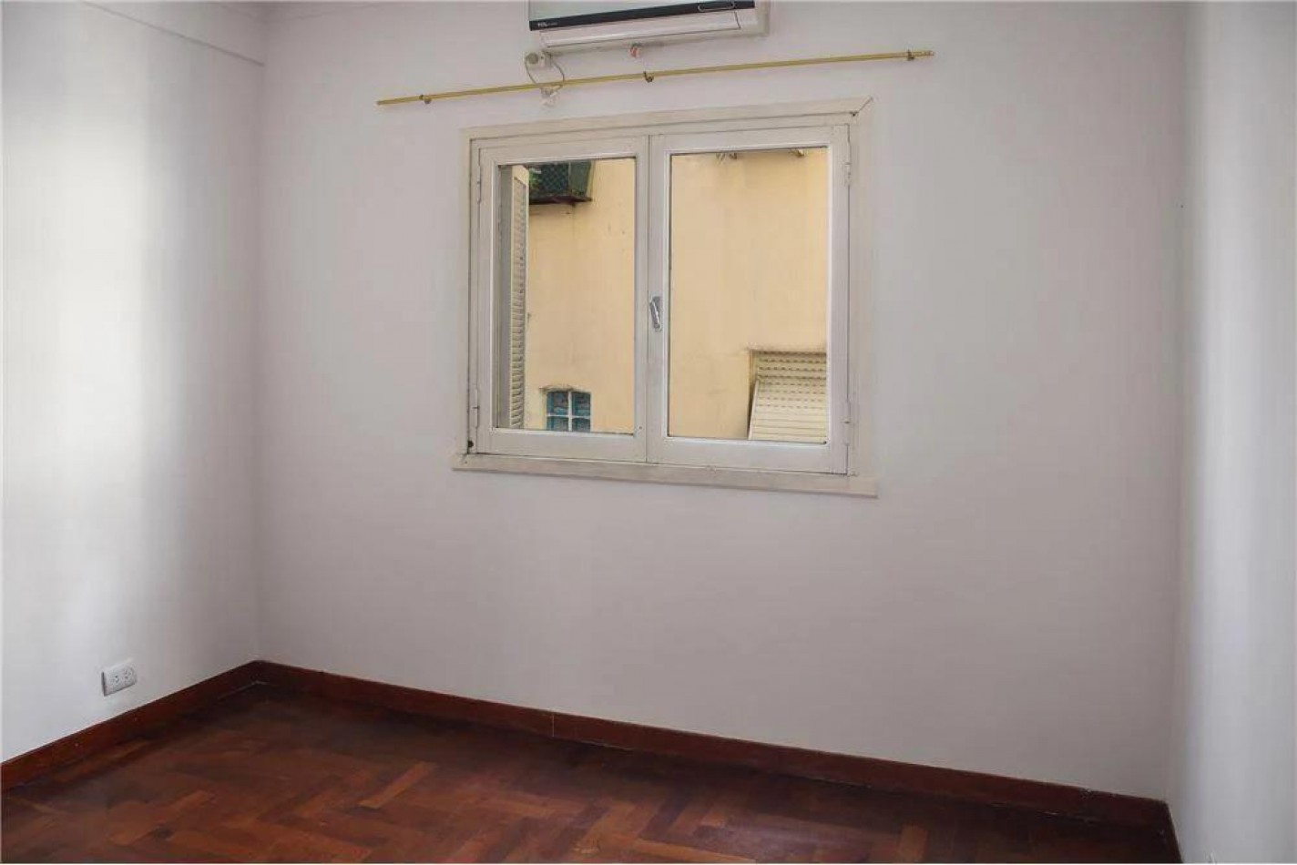 Se Vende un Agradable Departamento de 2 Ambientes luminoso - Barracas