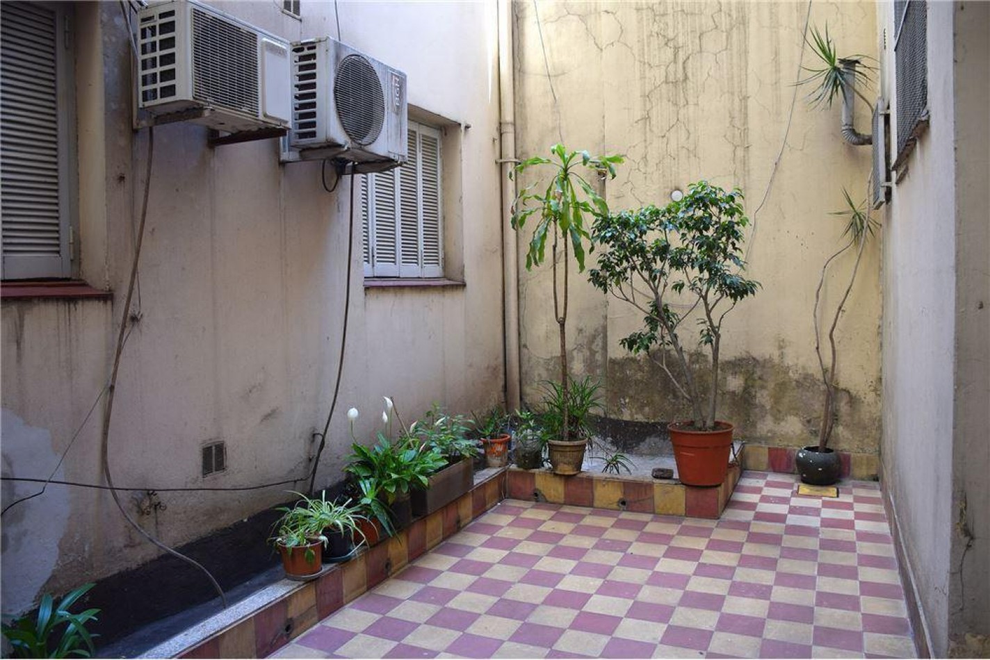 Se Vende un Agradable Departamento de 2 Ambientes luminoso - Barracas