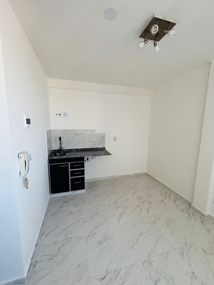 Se vende un departamento monoambiente refaccionado a nuevo. Balvanera