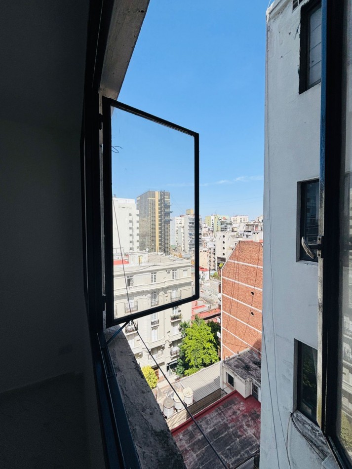 Se vende un departamento monoambiente refaccionado a nuevo. Balvanera